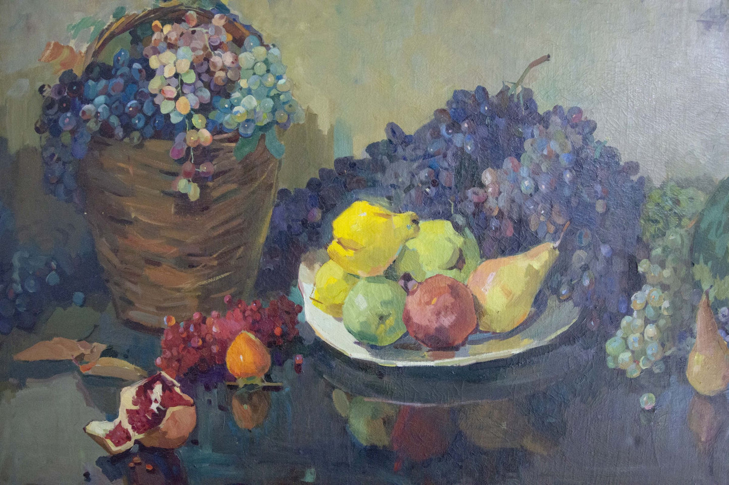 Oil painting by Karnaukh Petr Mikhailovich: wicker basket with purple green grapes