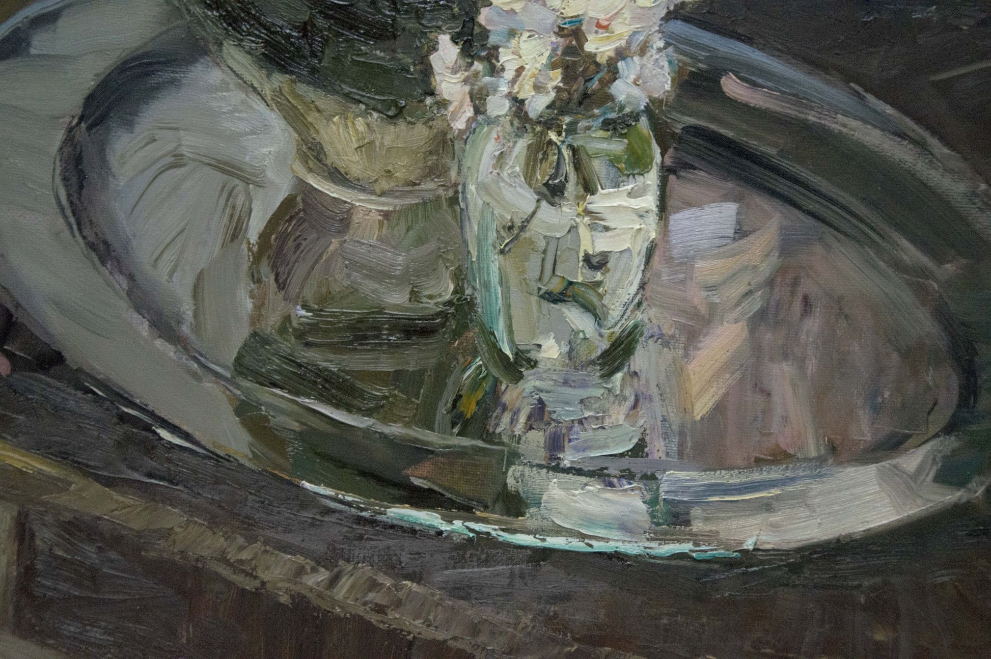 Oil painting of translucent glass vase with white flowers by Evgeny Ryman