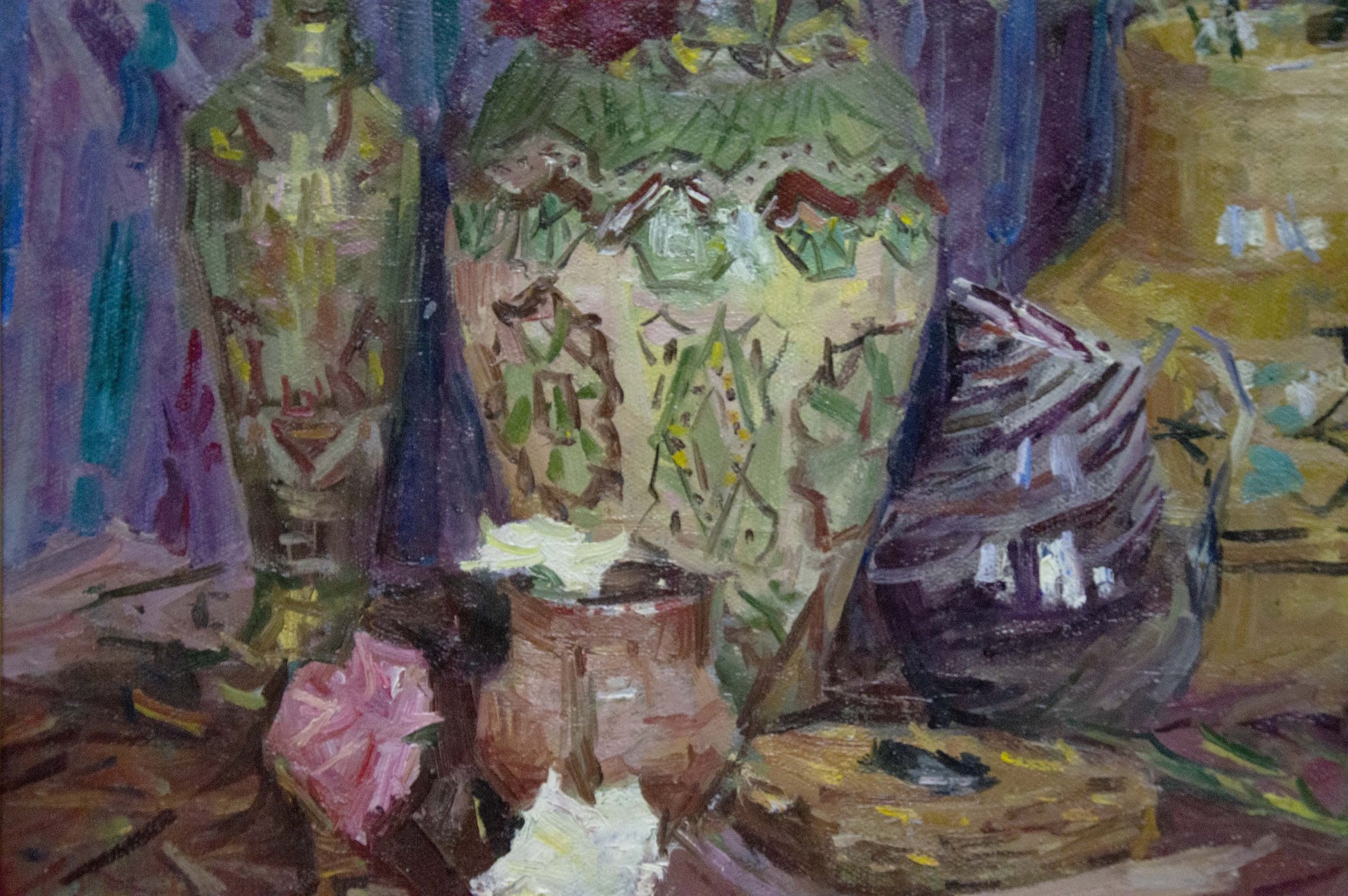 Green beige patterned ceramic vase with Ryasnyansky Mikhail Alekseevich oil painting flowers design