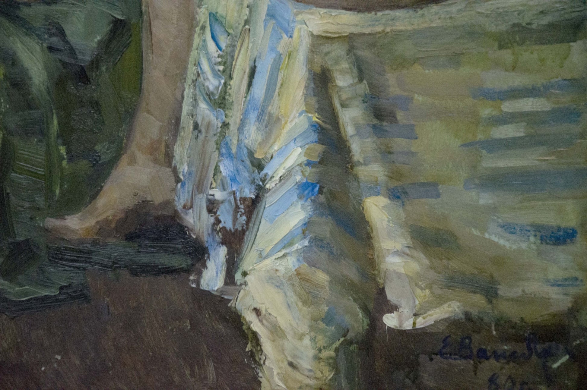 Oil painting portrait of a girl by Vaysburg Yefim Yefimovich in soft blues and creams