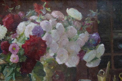 Vibrant oil painting of roses by Shulga Ivan Nikolaevich
