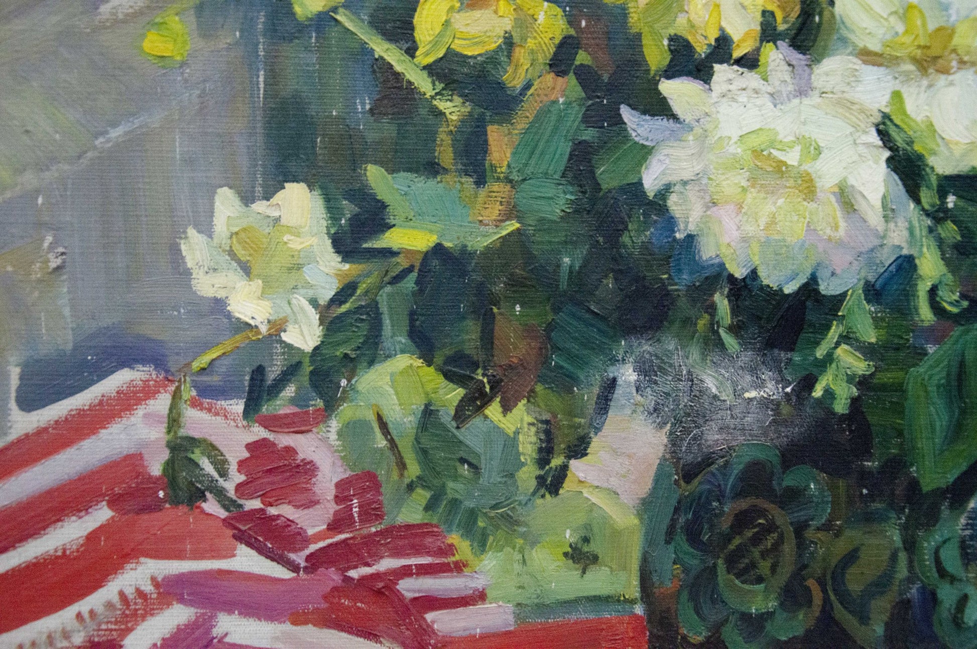 Oil painting Daisies Zorya by Galina Denisovna, vibrant floral in green vase