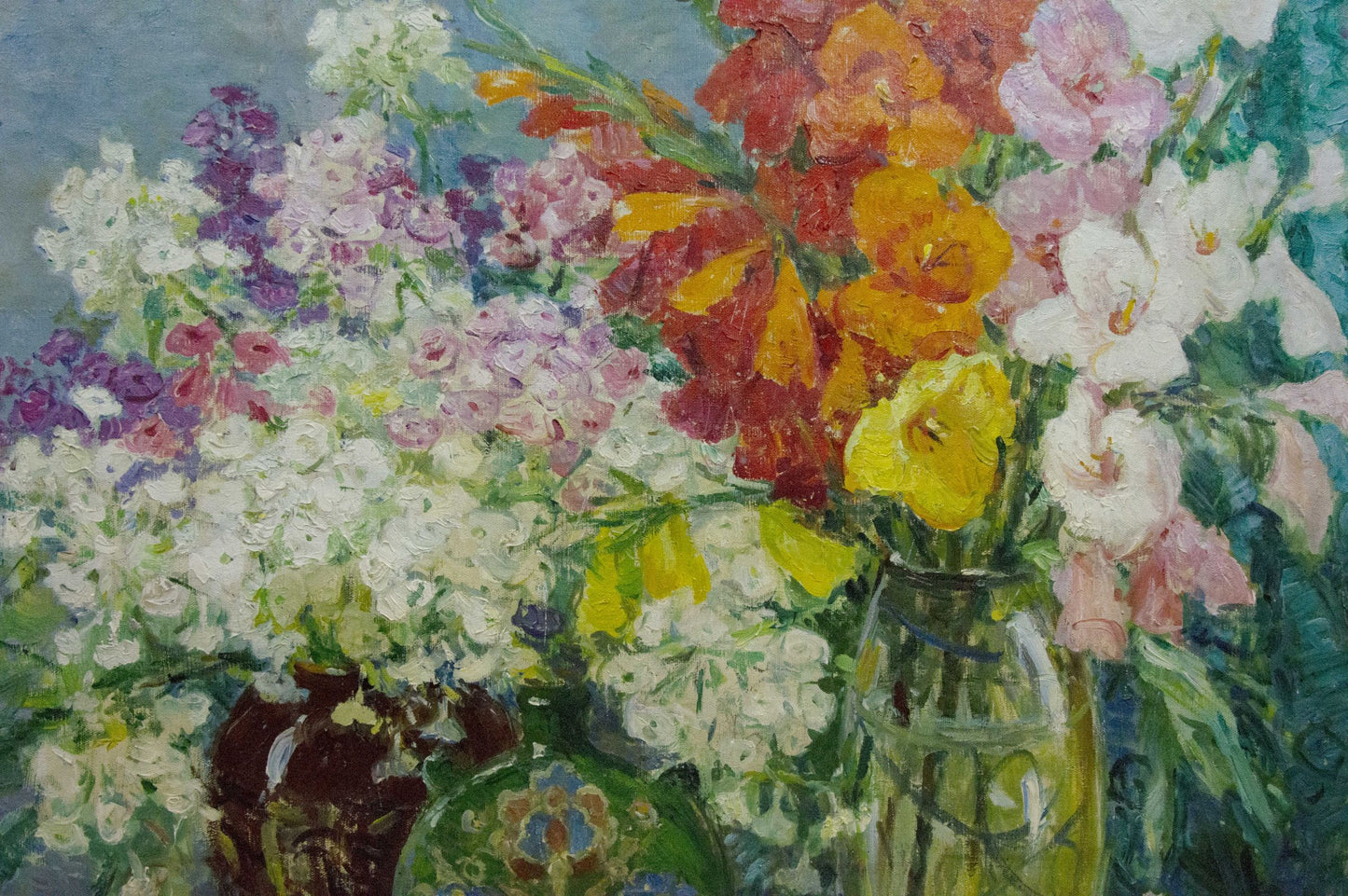 Vibrant impressionistic oil painting of flowers by Khitrova Tamara Aleksandrovna