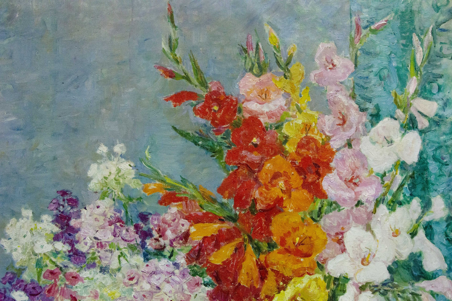 Vibrant oil painting of colorful gladioli and lilacs by Khitrova Tamara Aleksandrovna