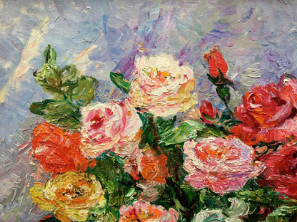 Oil painting Still life by Tamara Aleksandrovna Khitrova: vibrant rose bouquet