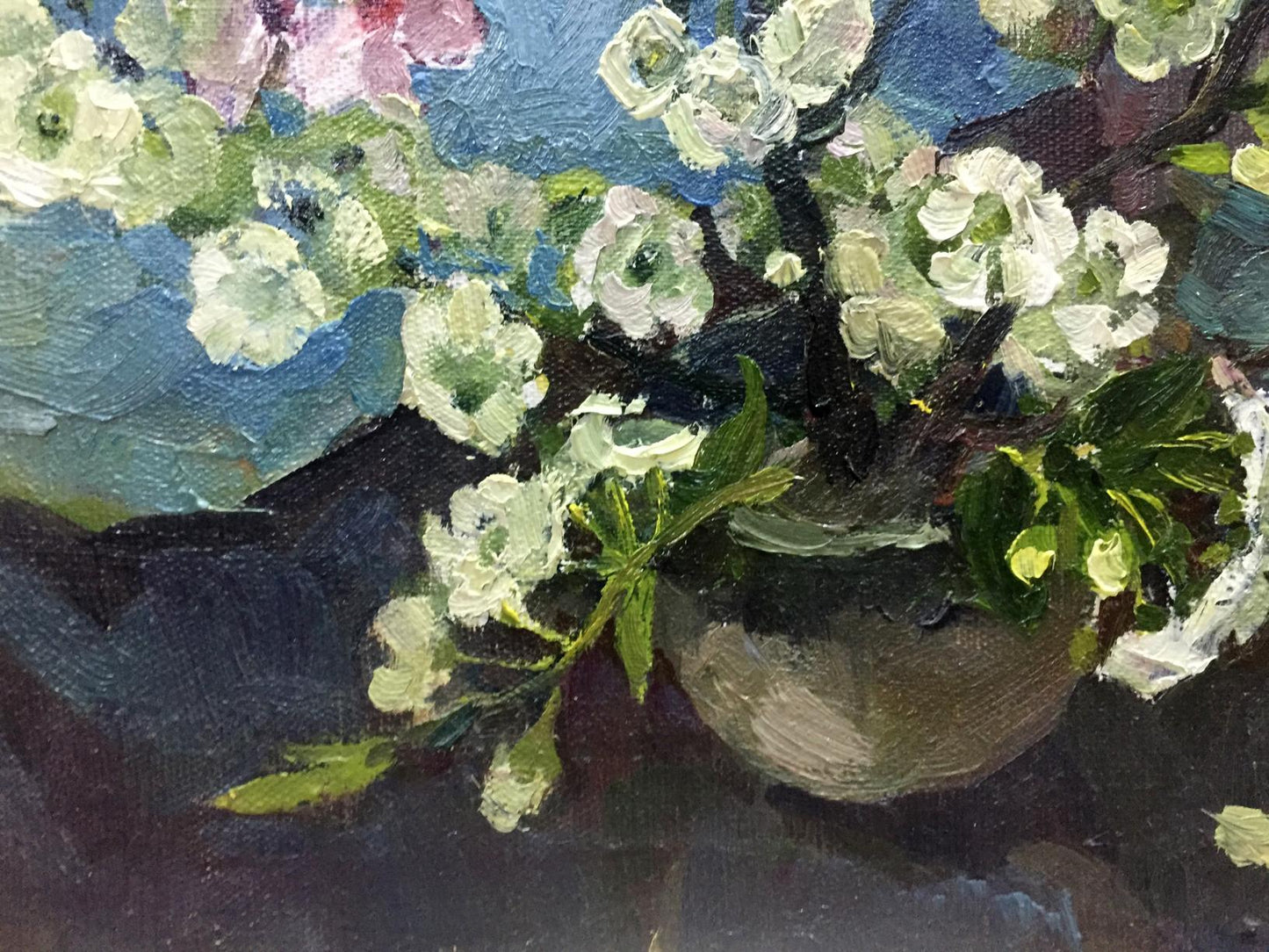 Oil painting Almond by Ostanniy Galina Afanasevna, white blossoms in gray vase