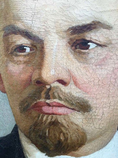 Cracked oil painting portrait of Vladimir Lenin by Anatoly Nasedkin
