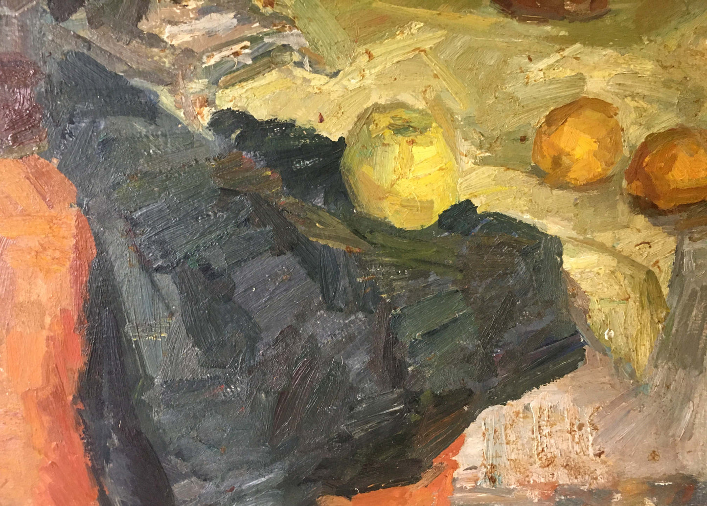 Textured oil painting by Fedor Zakharov: yellow apple on shadowed fruit