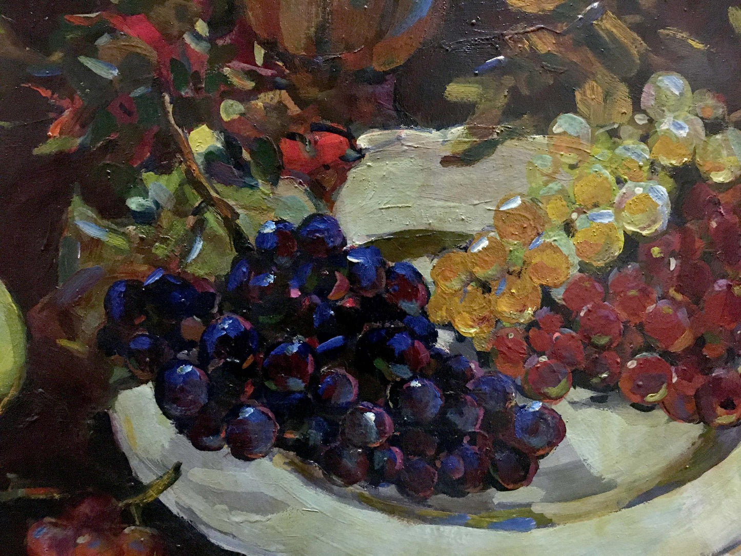 Oil painting of grapes in bowl by Bakaev Sergey Ivanovich