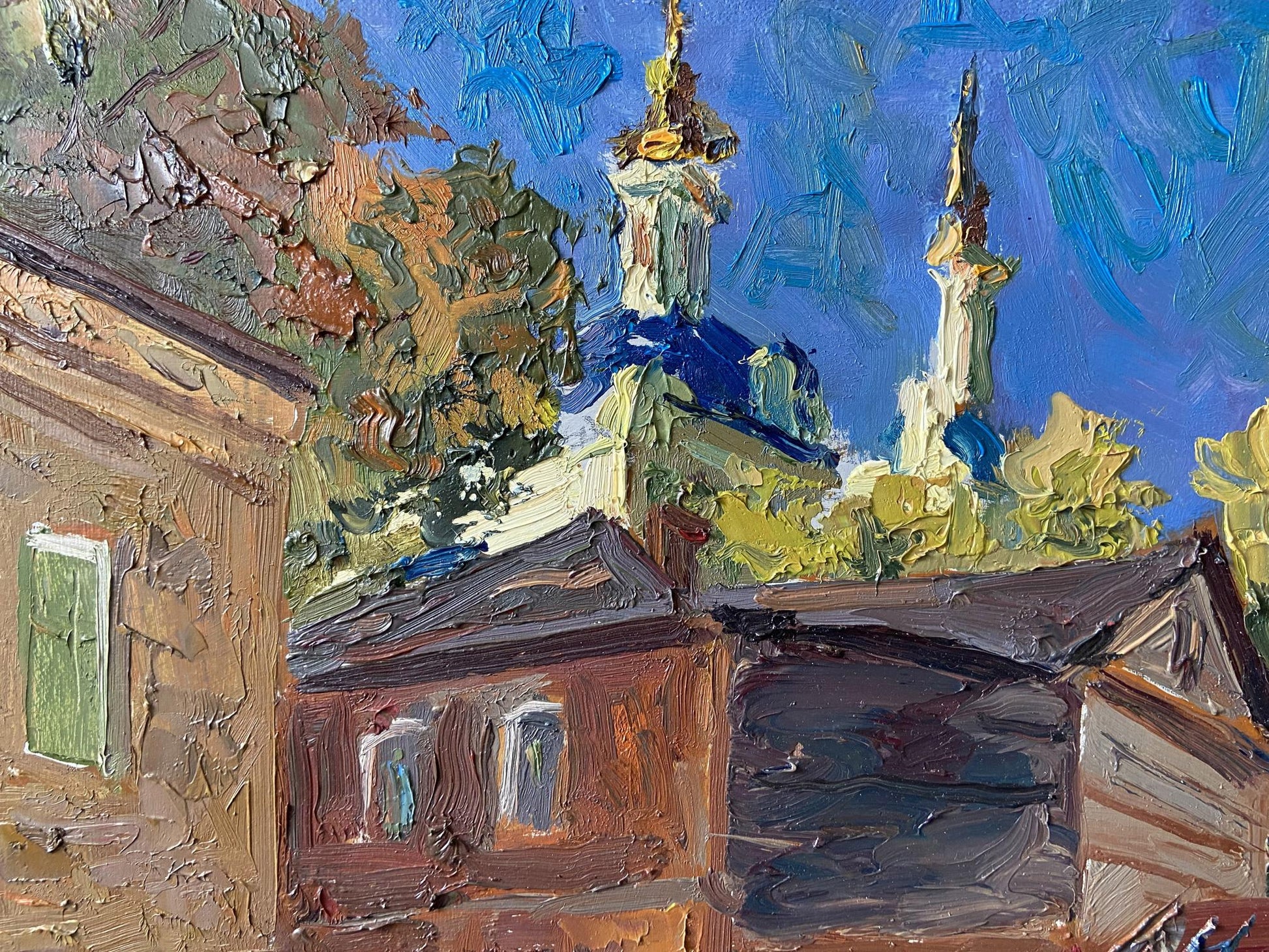 Vibrant impressionist oil painting by Gaponchenko Ivan Ivanovich of old courtyard church with golden domes under blue sky