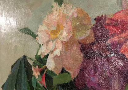 Soft pink rose with yellow center oil painting by Sipko T.I. on canvas