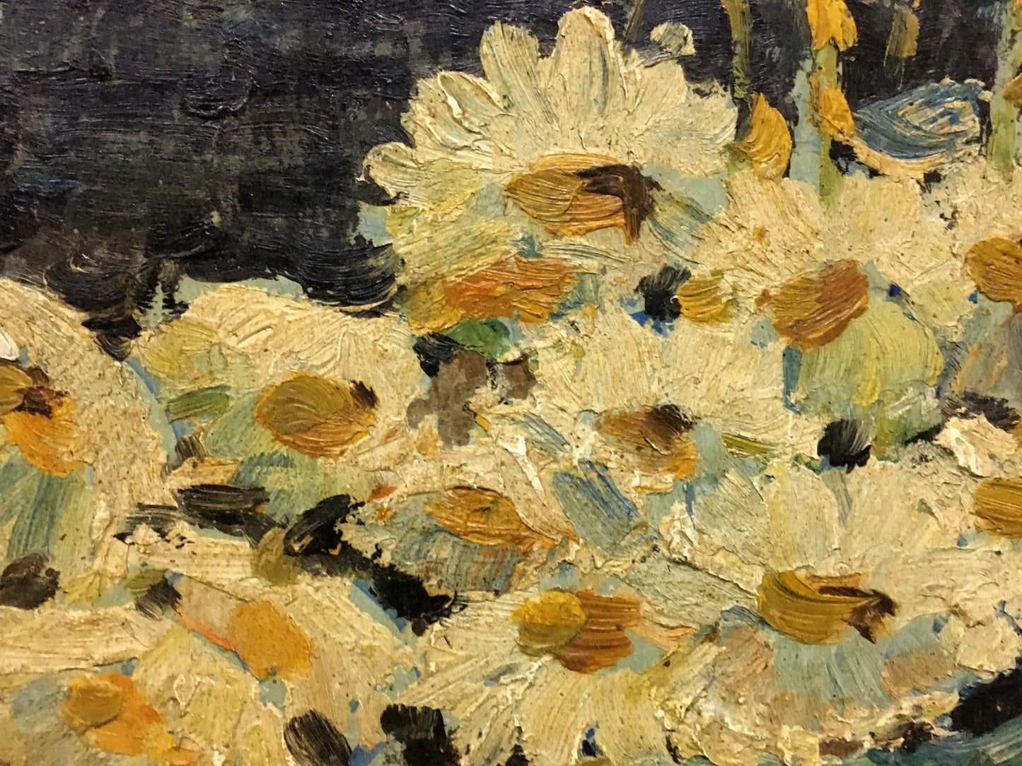 Textured impasto oil painting of white chamomile daisies by Bakaev Sergey Ivanovich