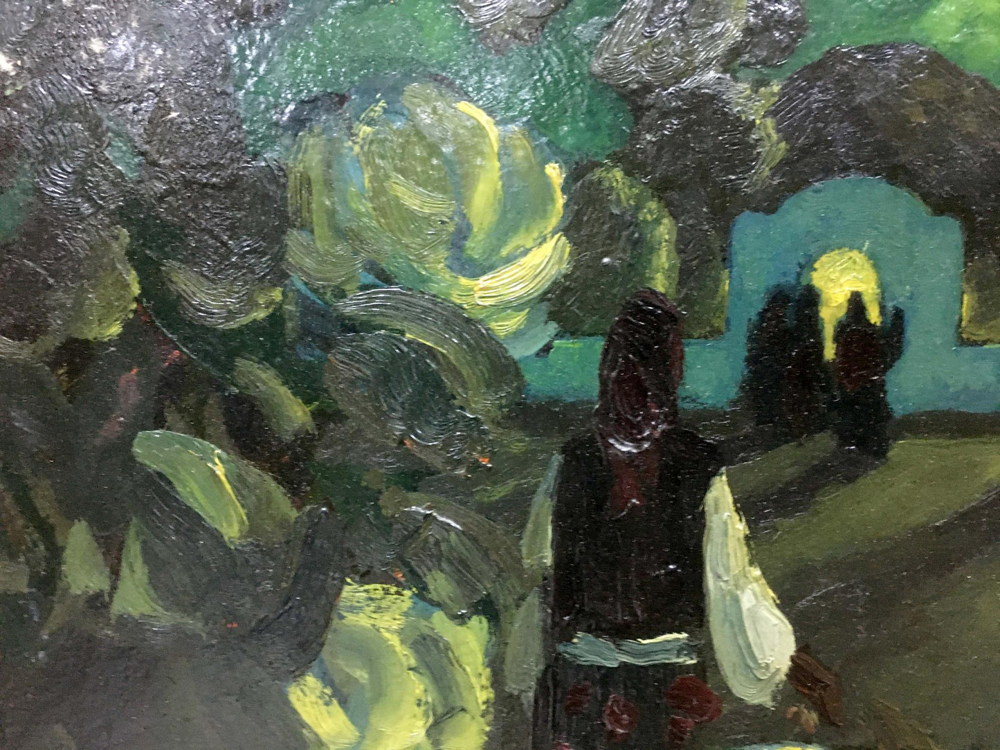 Oil painting by Altanets Valentin Ivanovich: figure in dark clothing before arched doorway in lush foliage