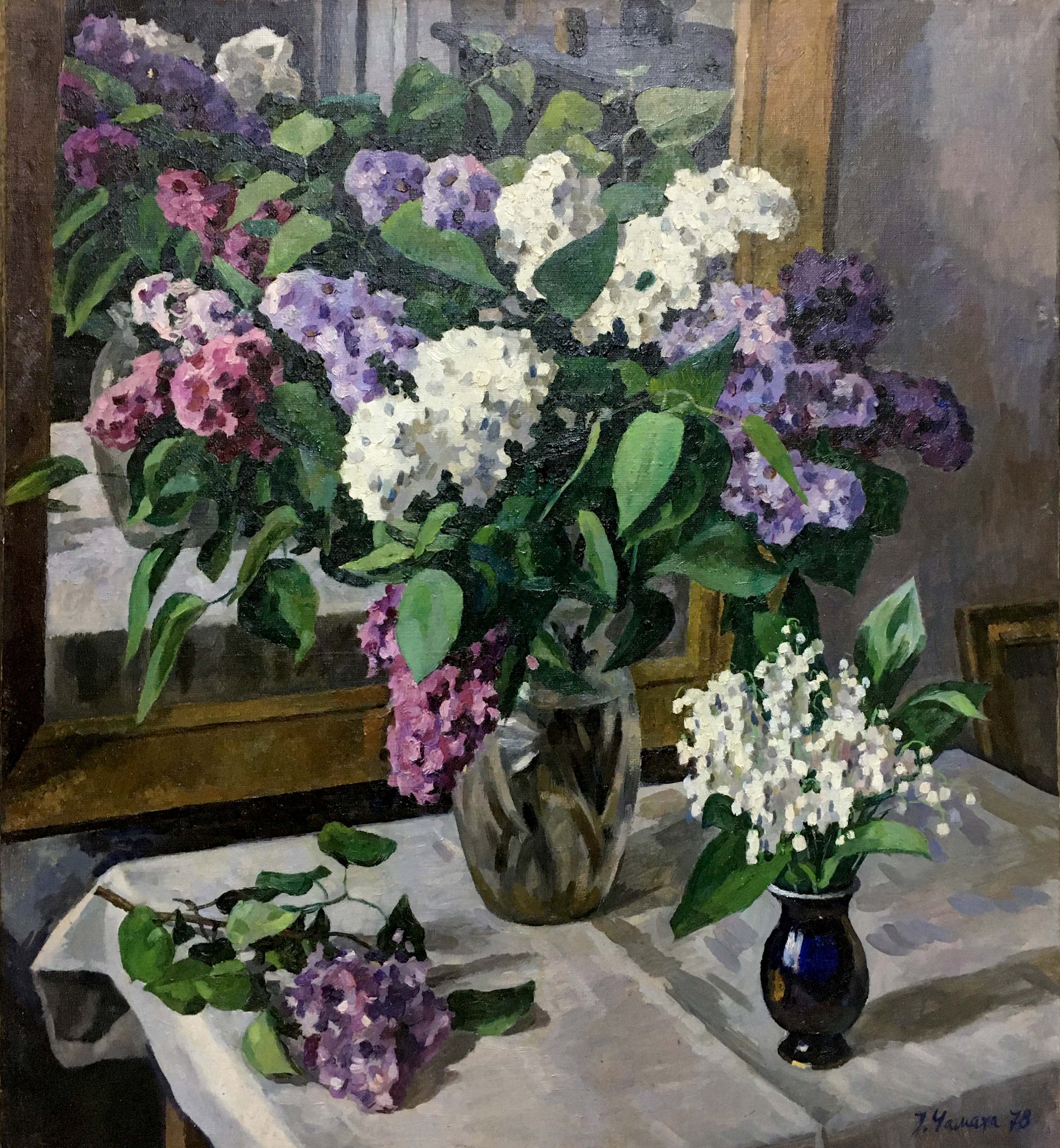 Oil painting Lilac Chamata by Igor Pavlovich: lush lilacs in textured glass vase