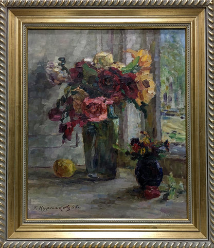 Oil painting of vibrant roses in green vase by Kurnakov Georgy Vasilievich