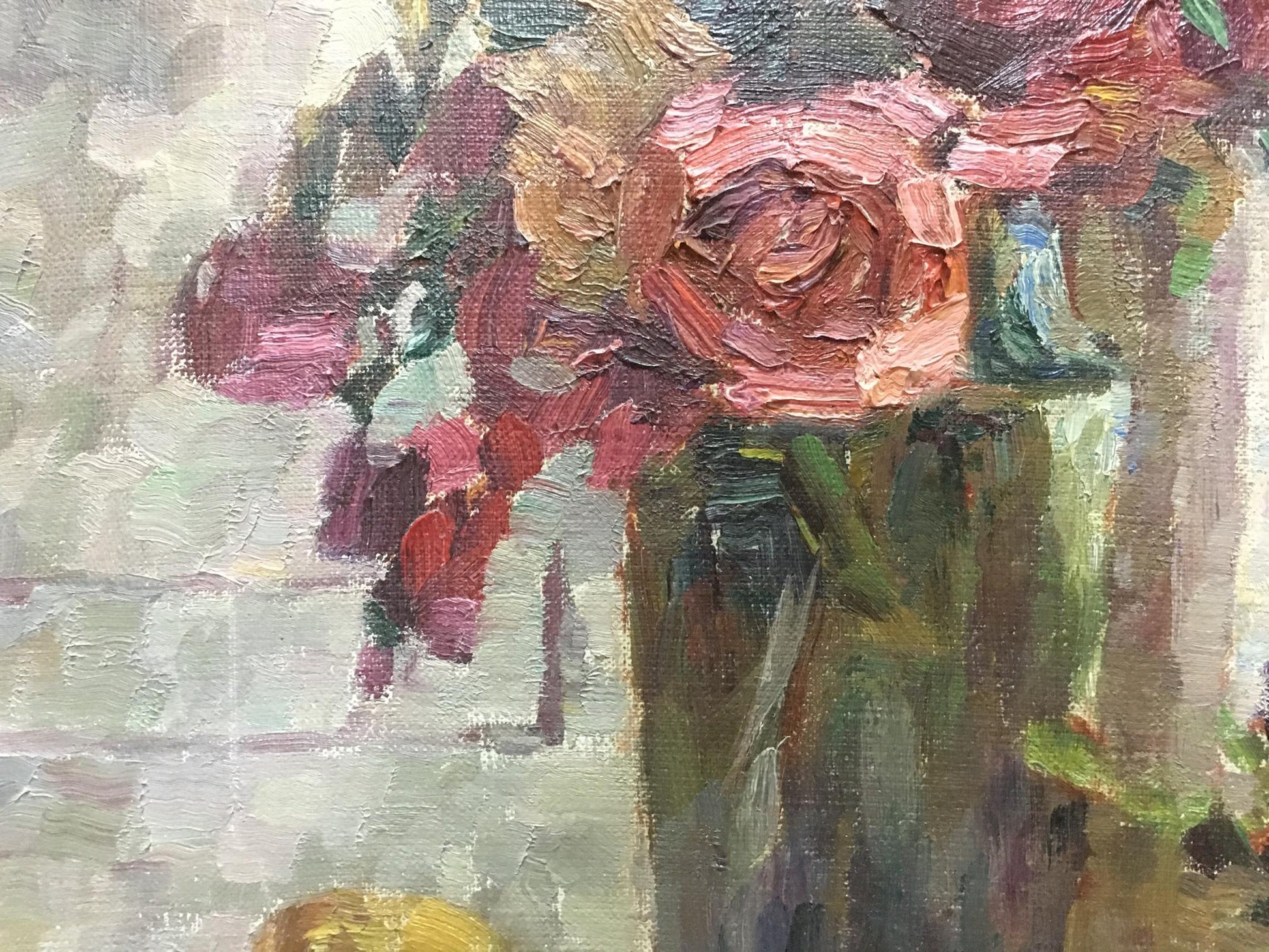 Oil painting of pink and red roses by Kurnakov Georgy Vasilievich