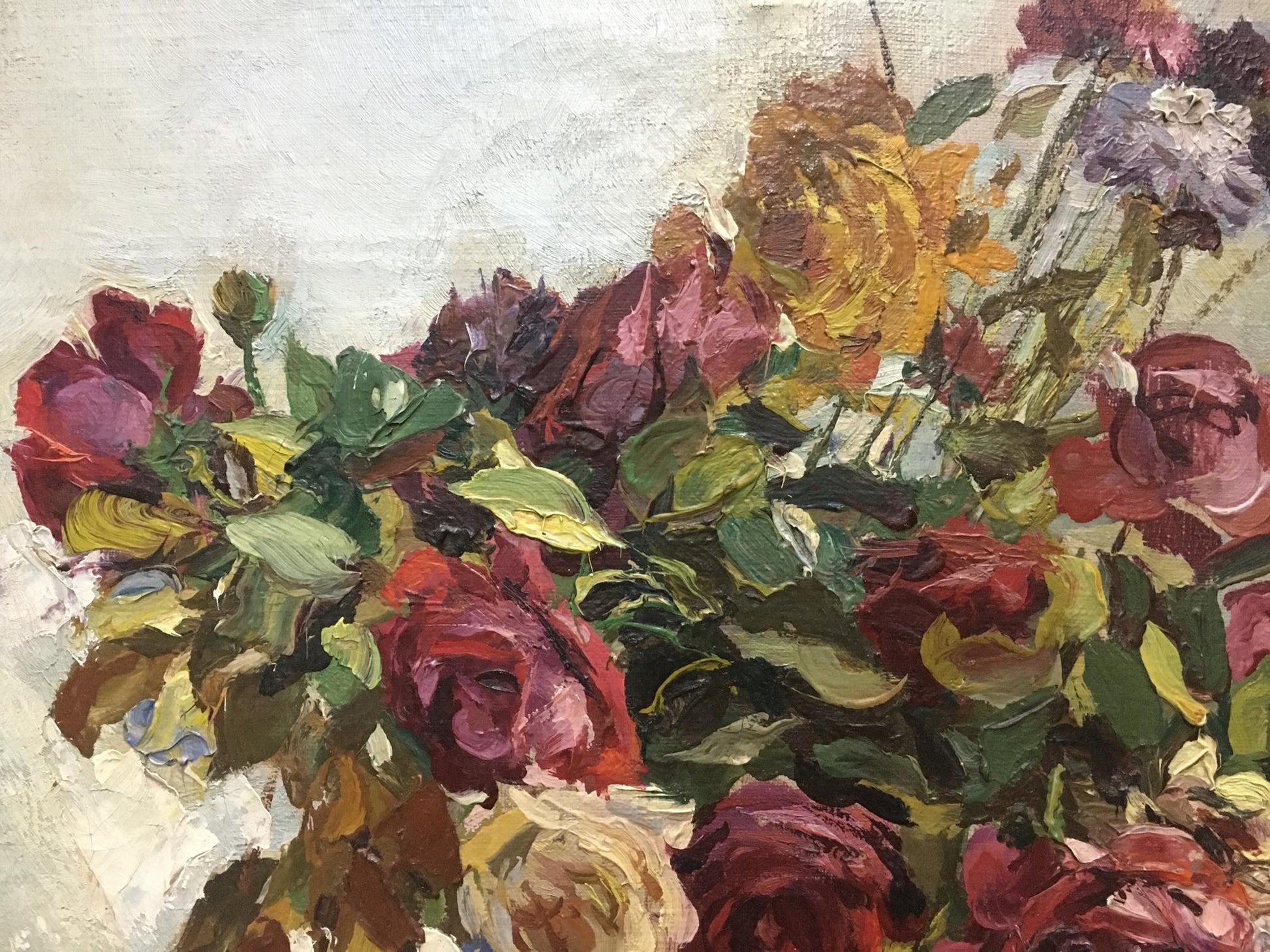 Vibrant oil painting by Chukhlantsev May Filippovich of lush rose bouquet