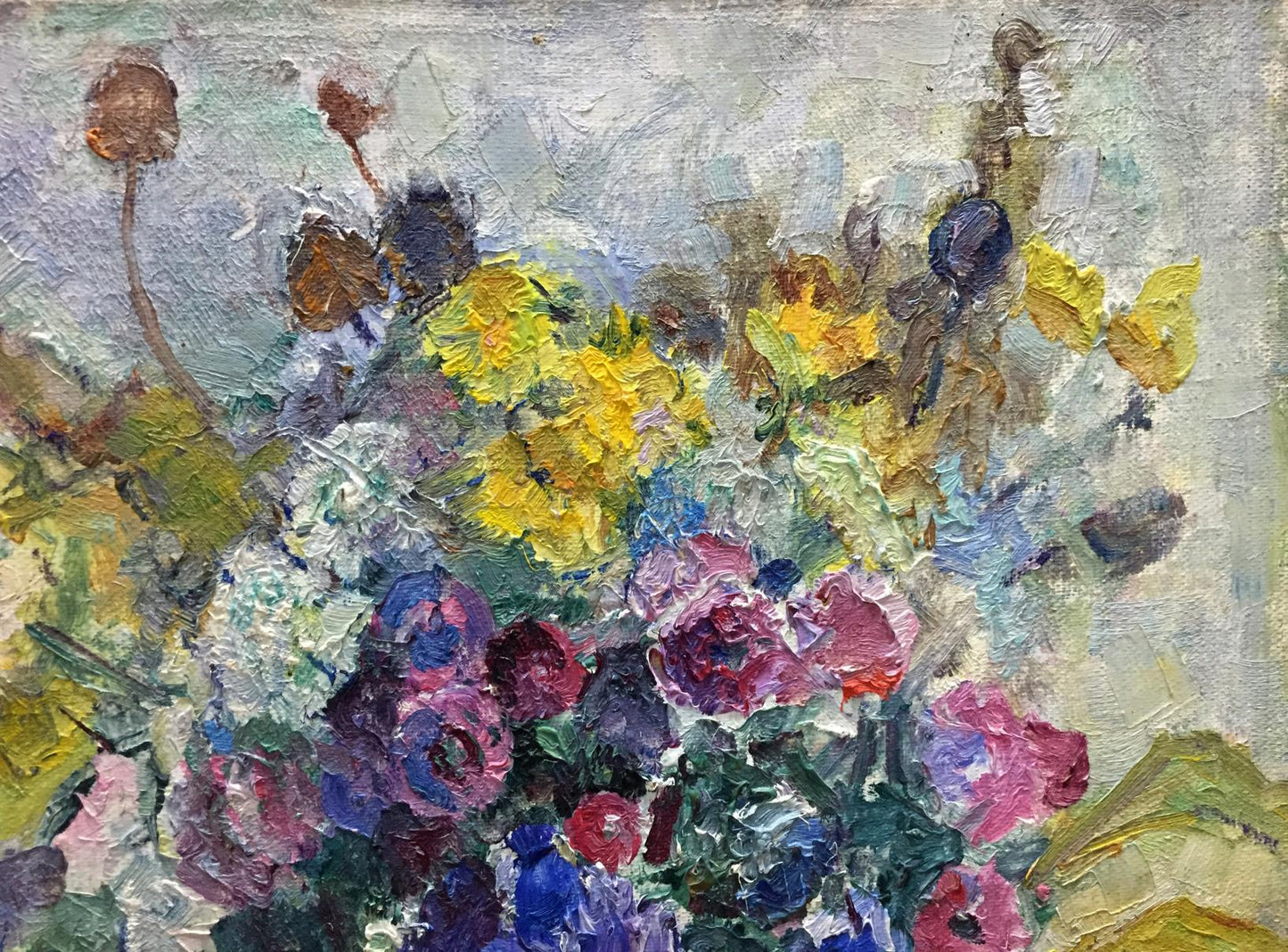 Oil painting Flowers by Vera Dovgalevskaya: yellow daisies, purple roses