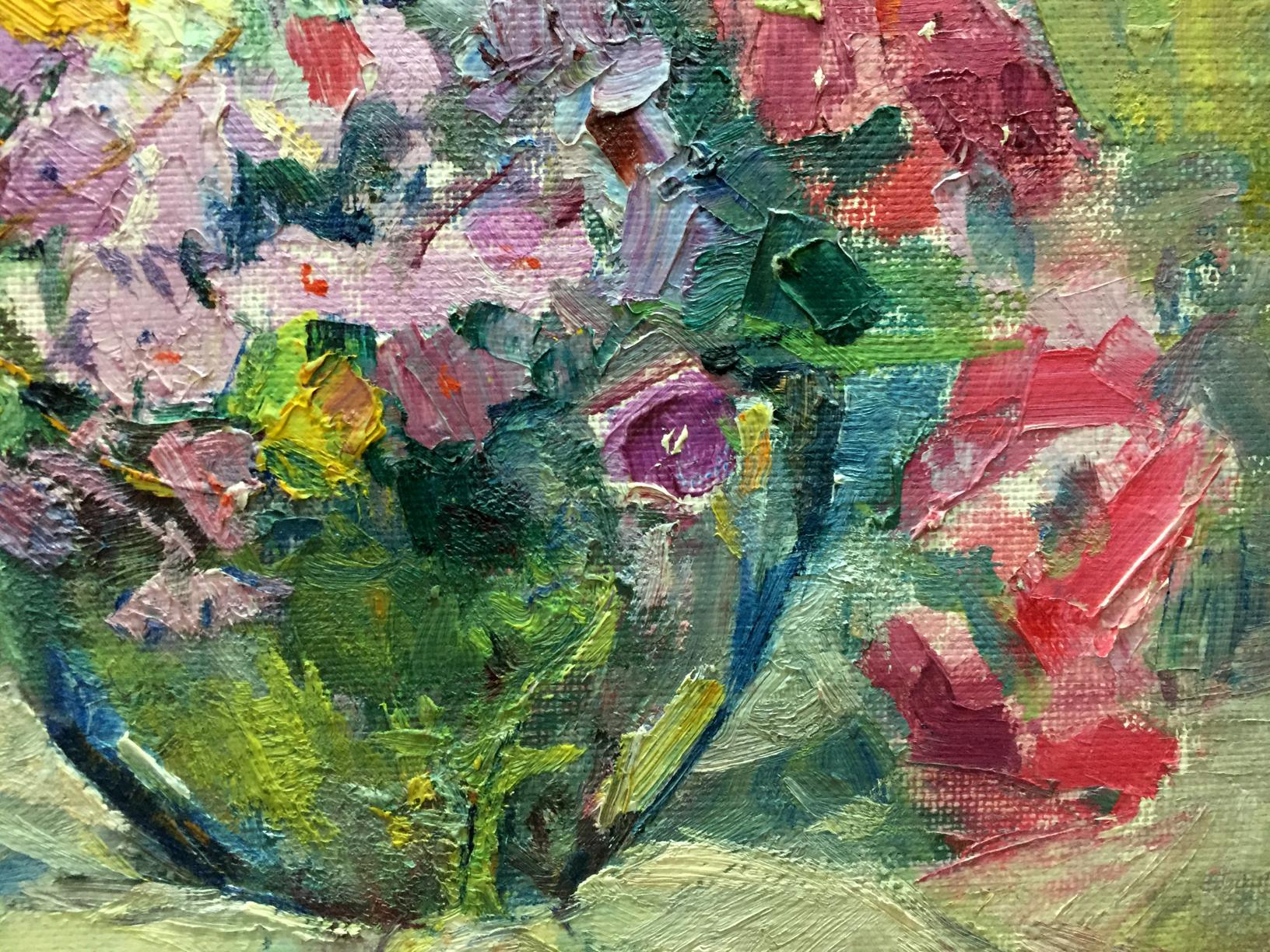 Vibrant oil painting Lilac by Vera Dovgalevskaya: pink purple flowers in green vase