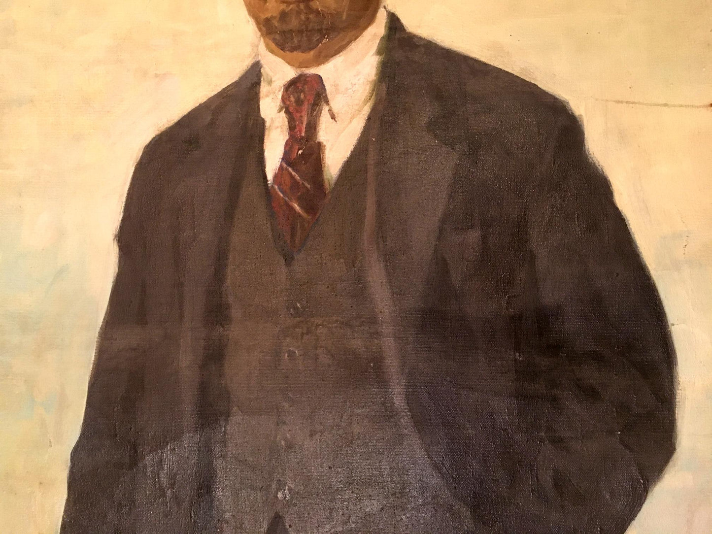 Oil painting portrait of Lenin Soroka Arkady Vasilievich in dark gray three-piece suit, white shirt, maroon tie