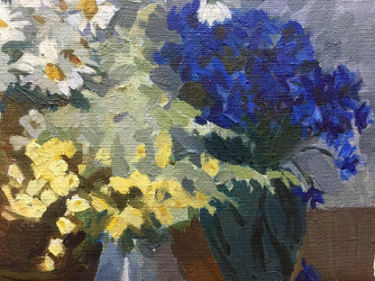 Oil painting Camomile by Yukhno-Gurevich Anna Meerovna, vibrant blue yellow white flowers